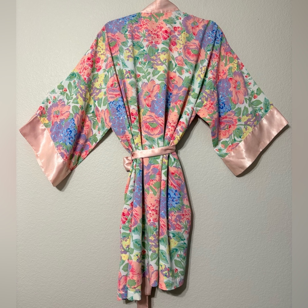 Vintage Victoria's Secret Gild Label Floral Satin Kimono Robe, Belt - Multicolor - Picture 5 of 11
